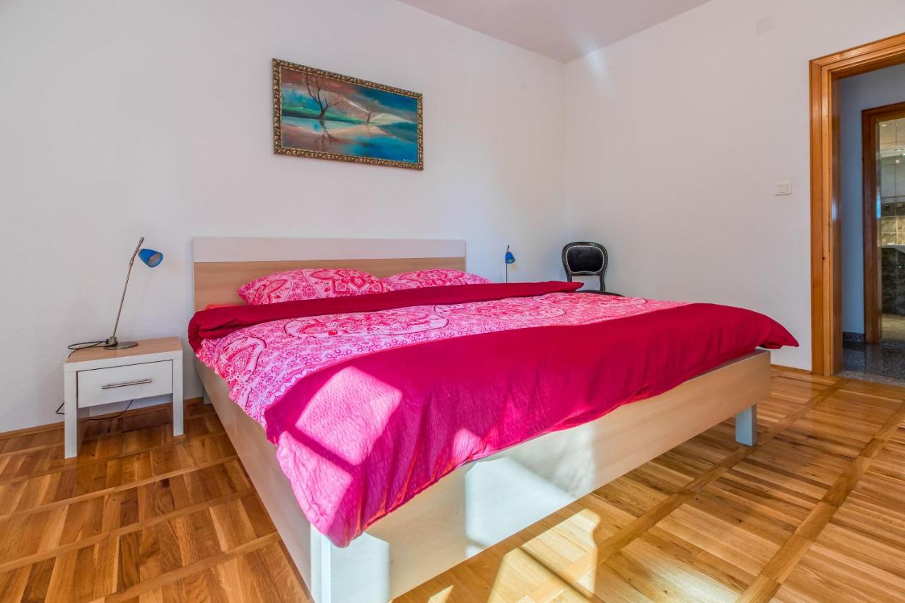 Apartment Goran ซริกเวนิซา ภายนอก รูปภาพ